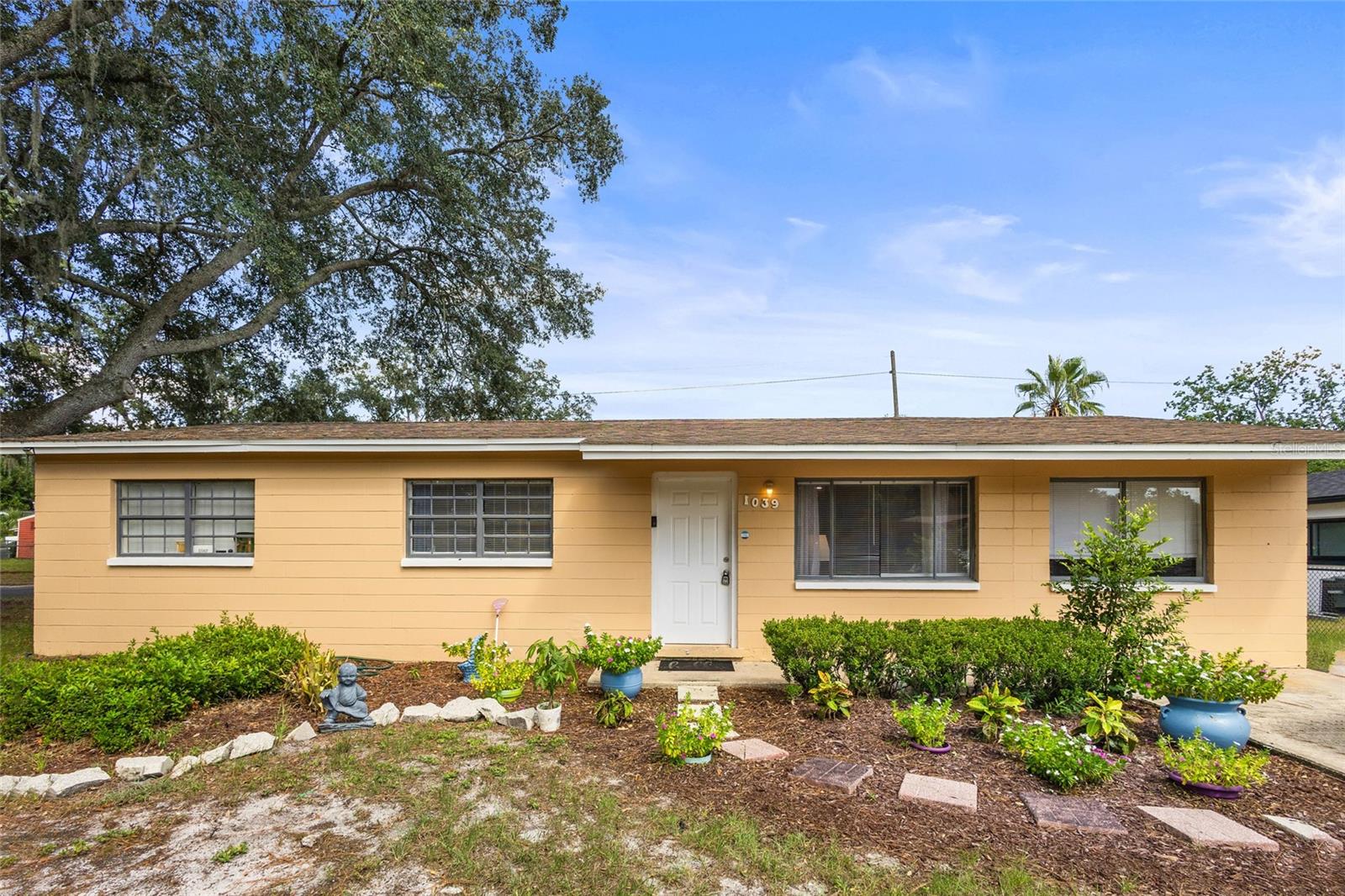 Image 2 of 20 For 1039 19th Terrace