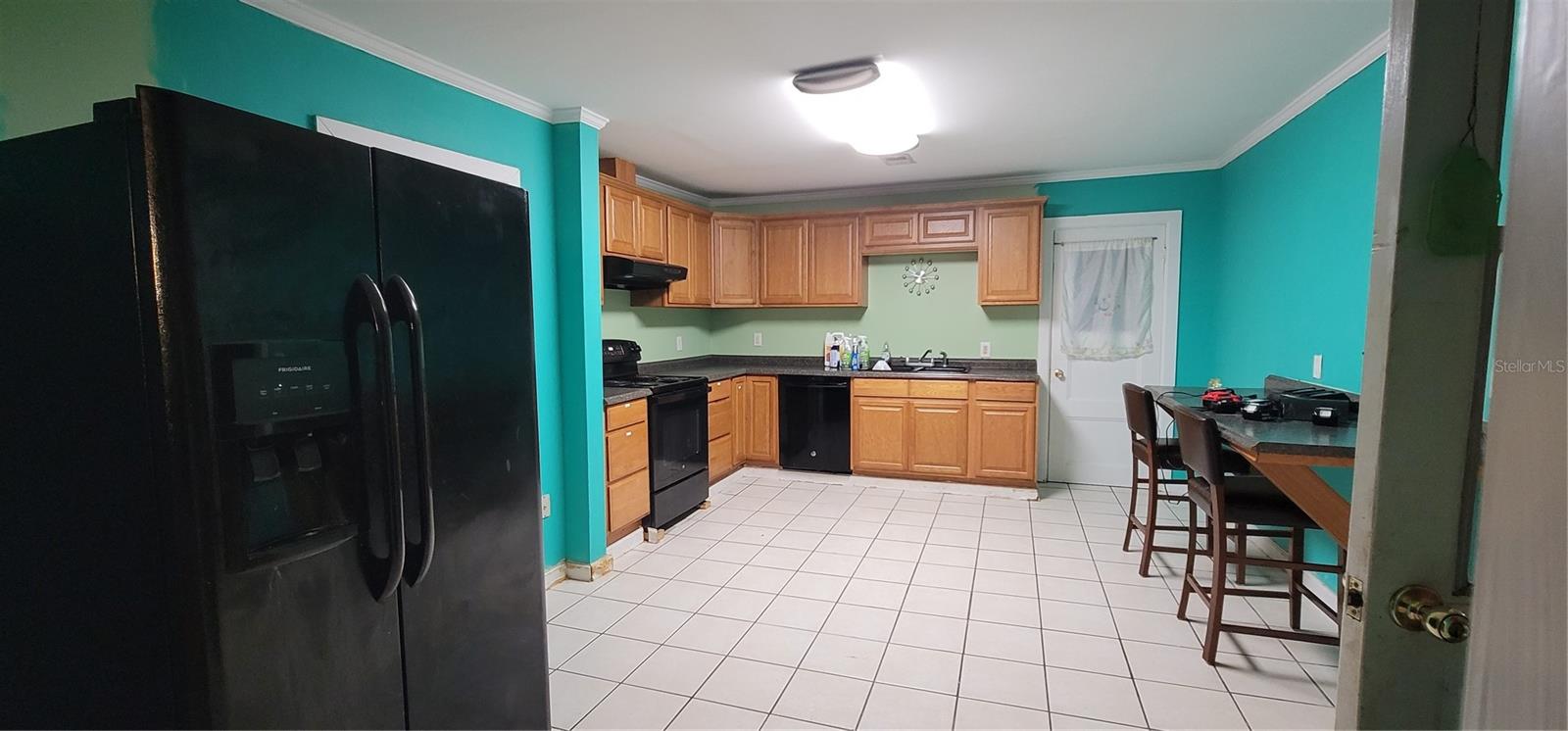 Image 5 of 24 For 380 3rd Street