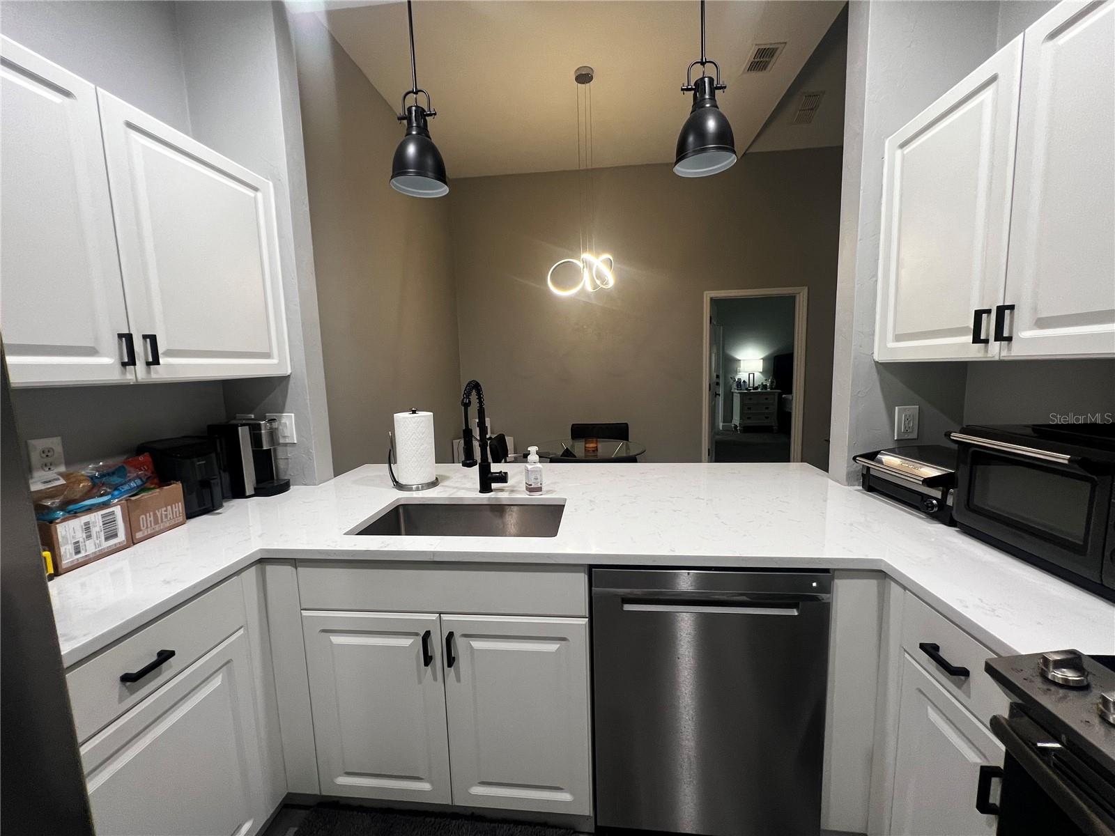 Image 6 of 16 For 250 145th Drive 21