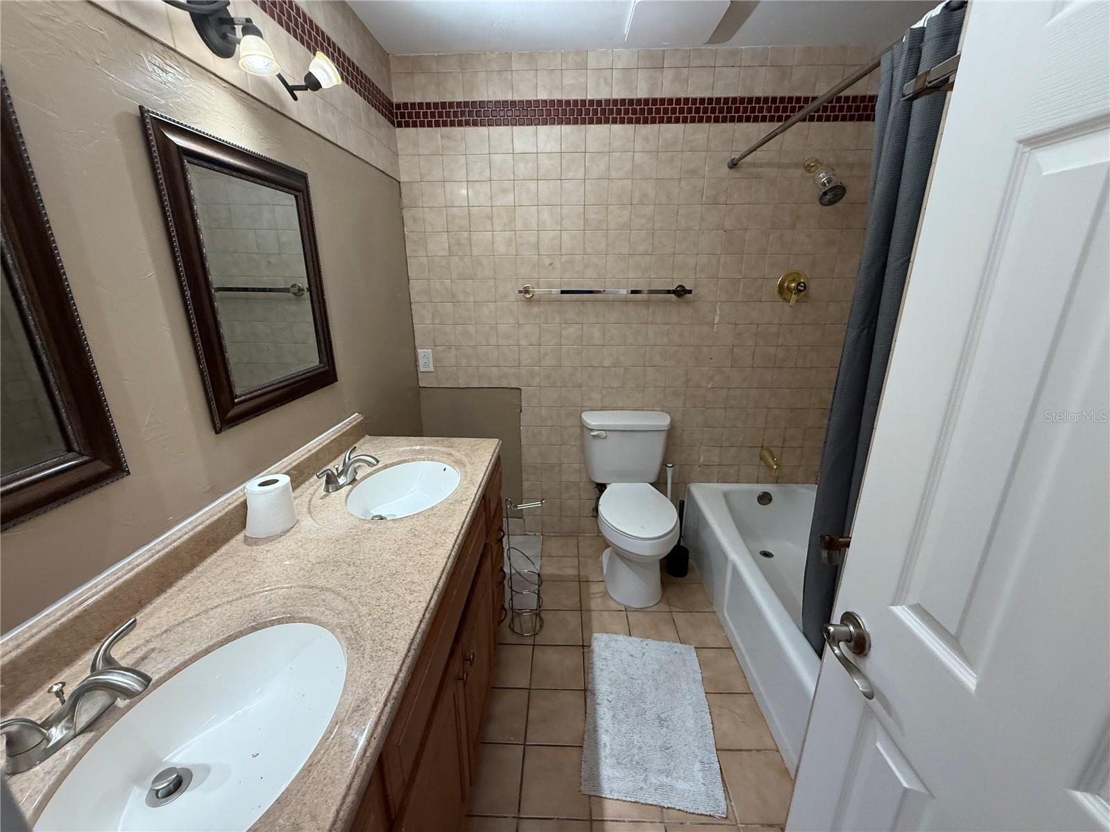 Image 6 of 15 For 5 28th Terrace