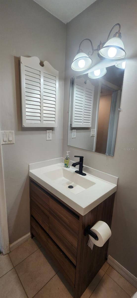 Image 11 of 25 For 2824 14th Drive