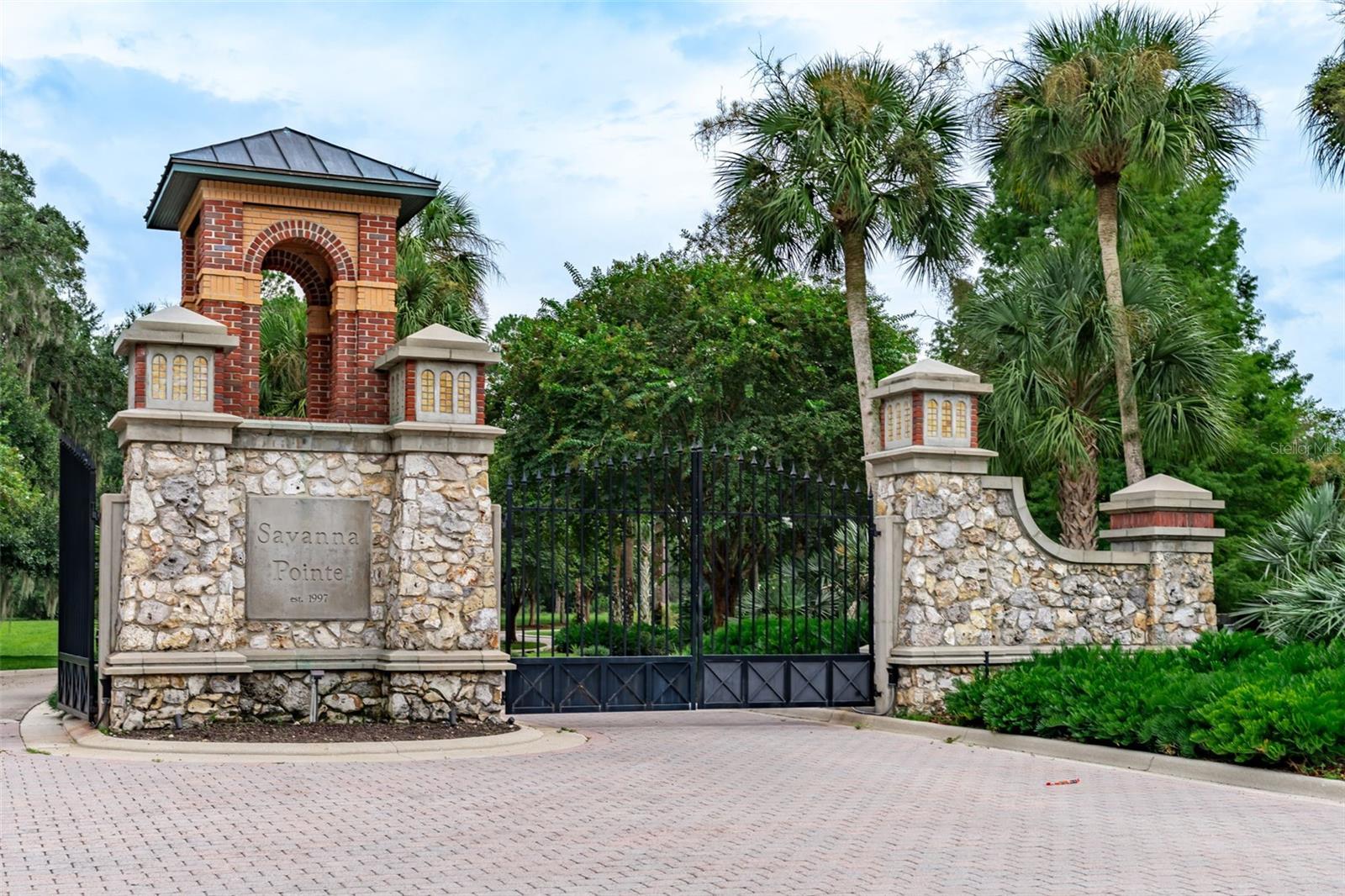 Image 4 of 20 For 3897 69th Avenue