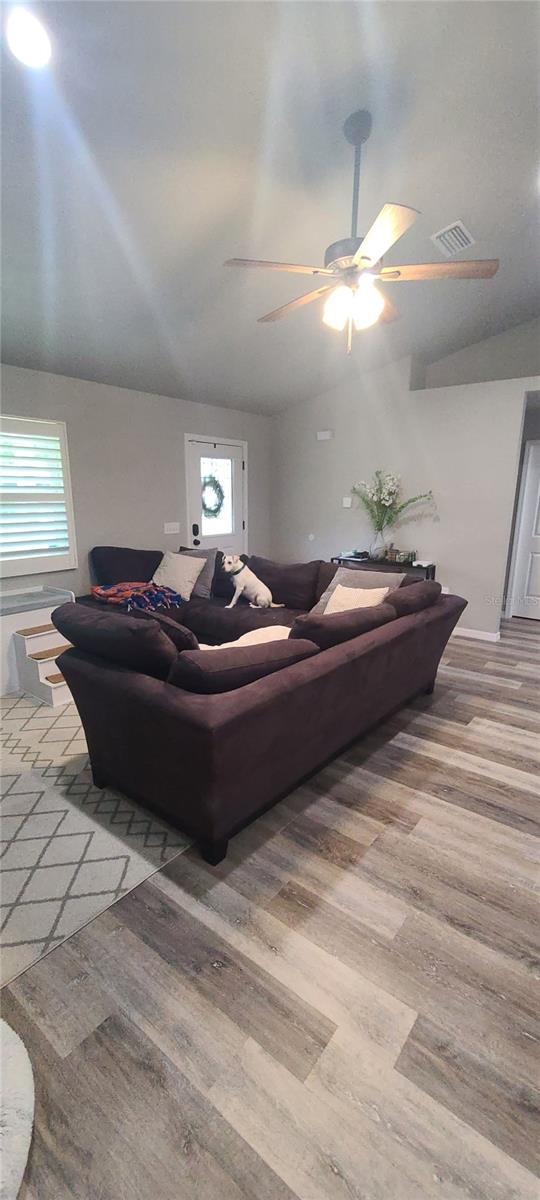 Image 18 of 44 For 4422 20th Terrace