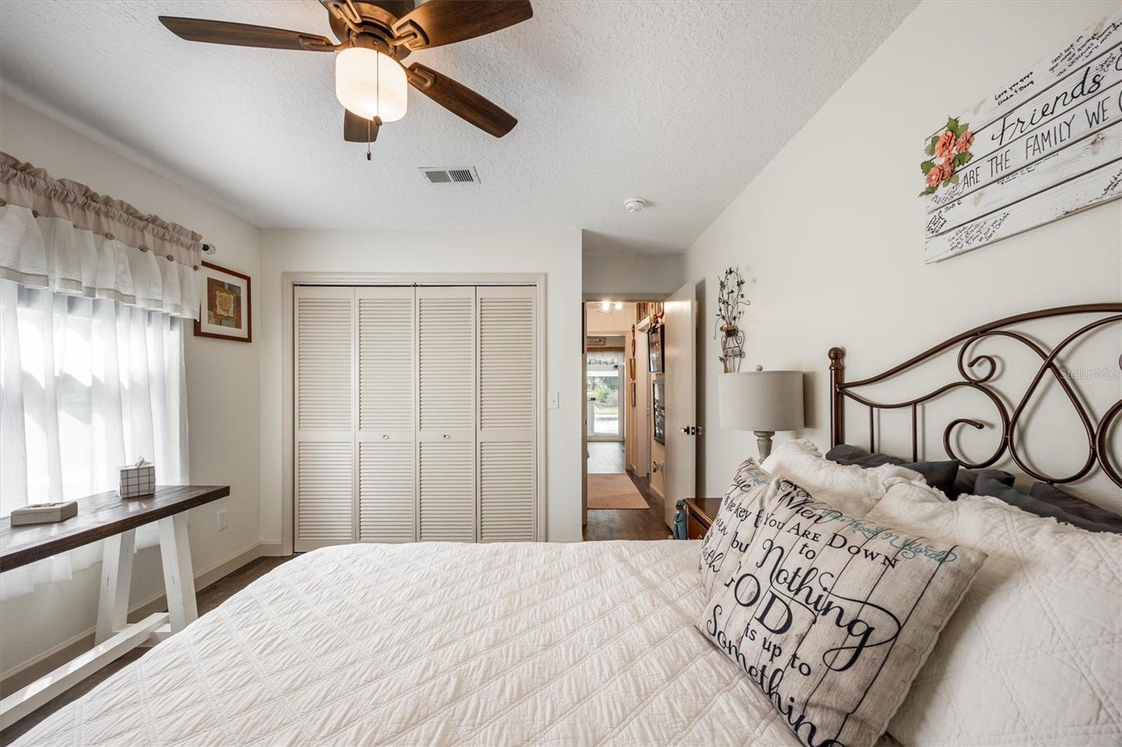 Listing photo id 39 for 1534 Frontier Drive