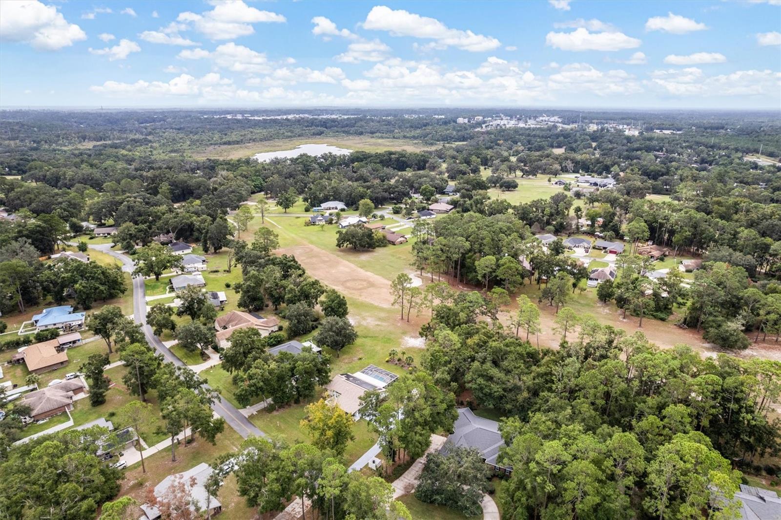 Listing photo id 50 for 1534 Frontier Drive