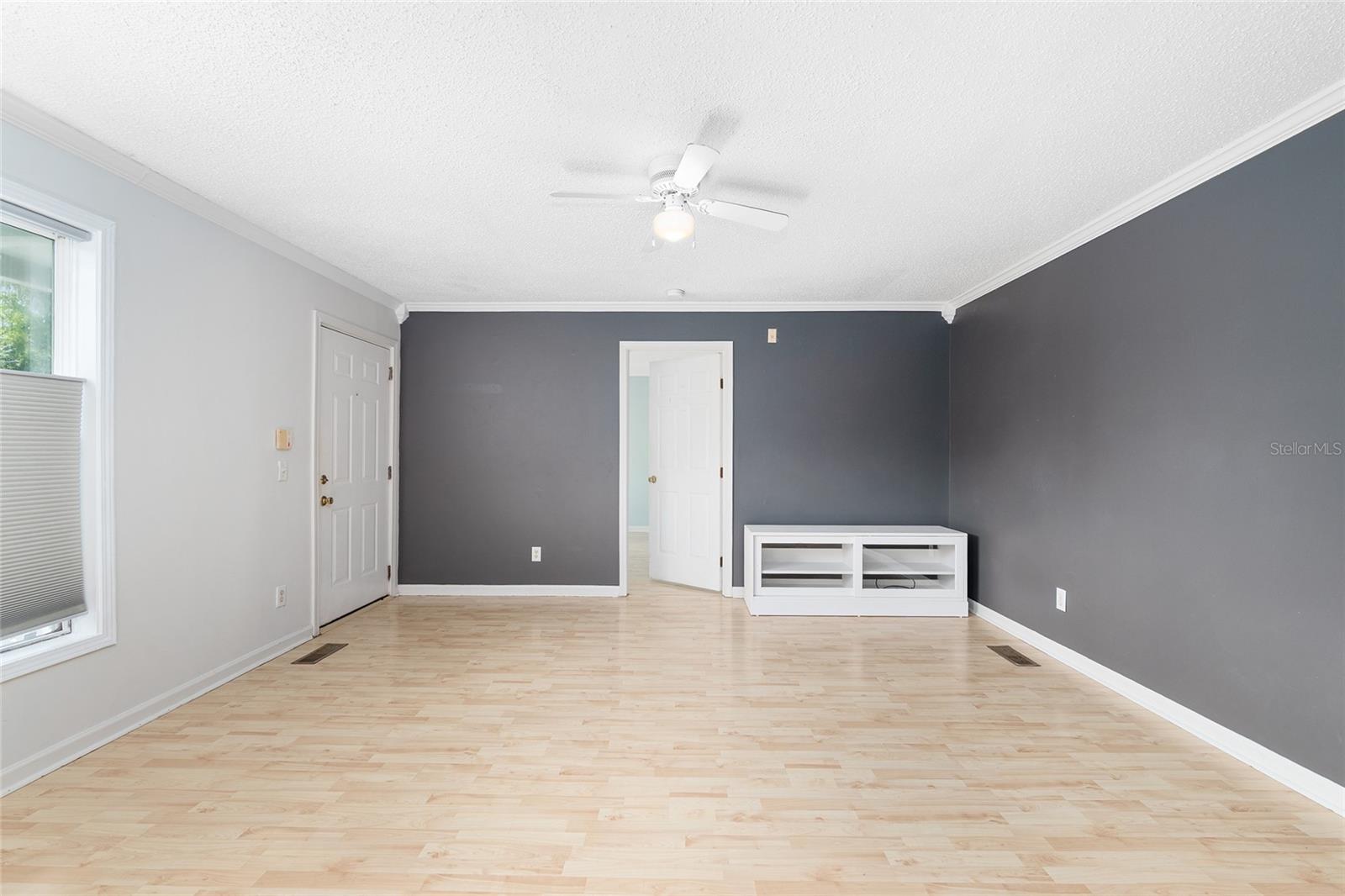 Image 12 of 30 For 2905 Archer Road 5006