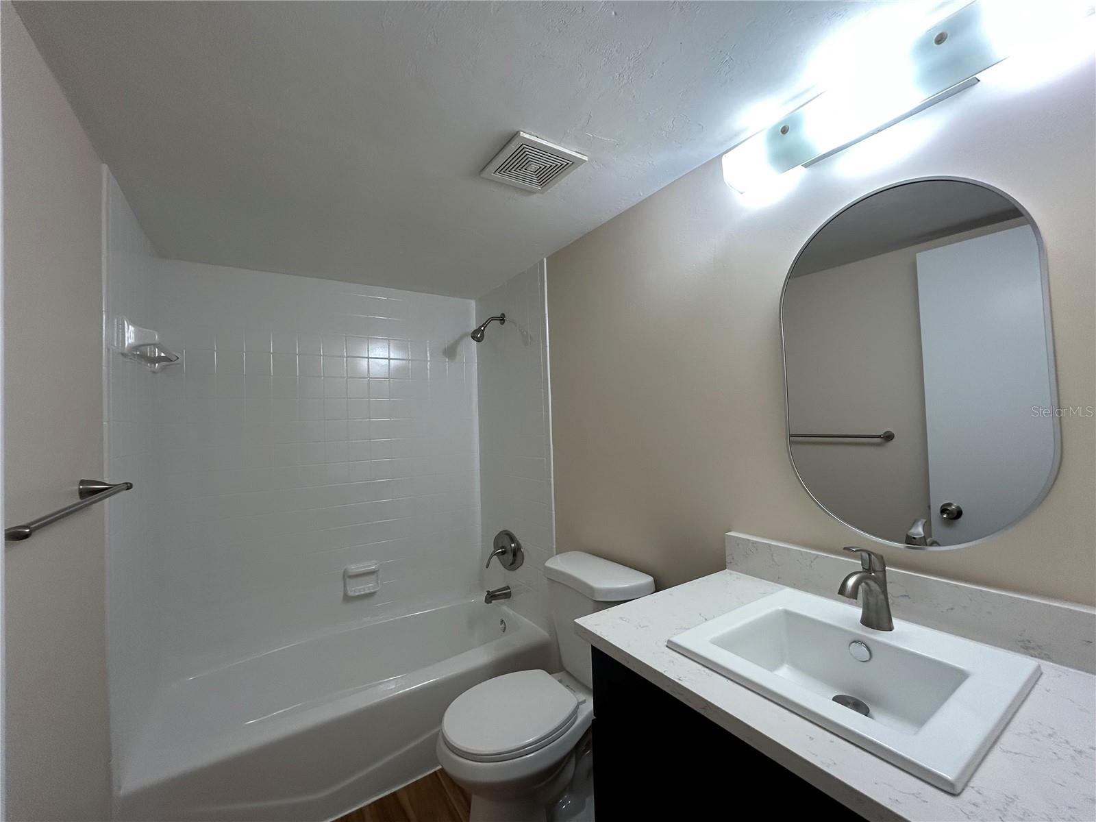 Image 10 of 28 For 2360 Archer Road 1012
