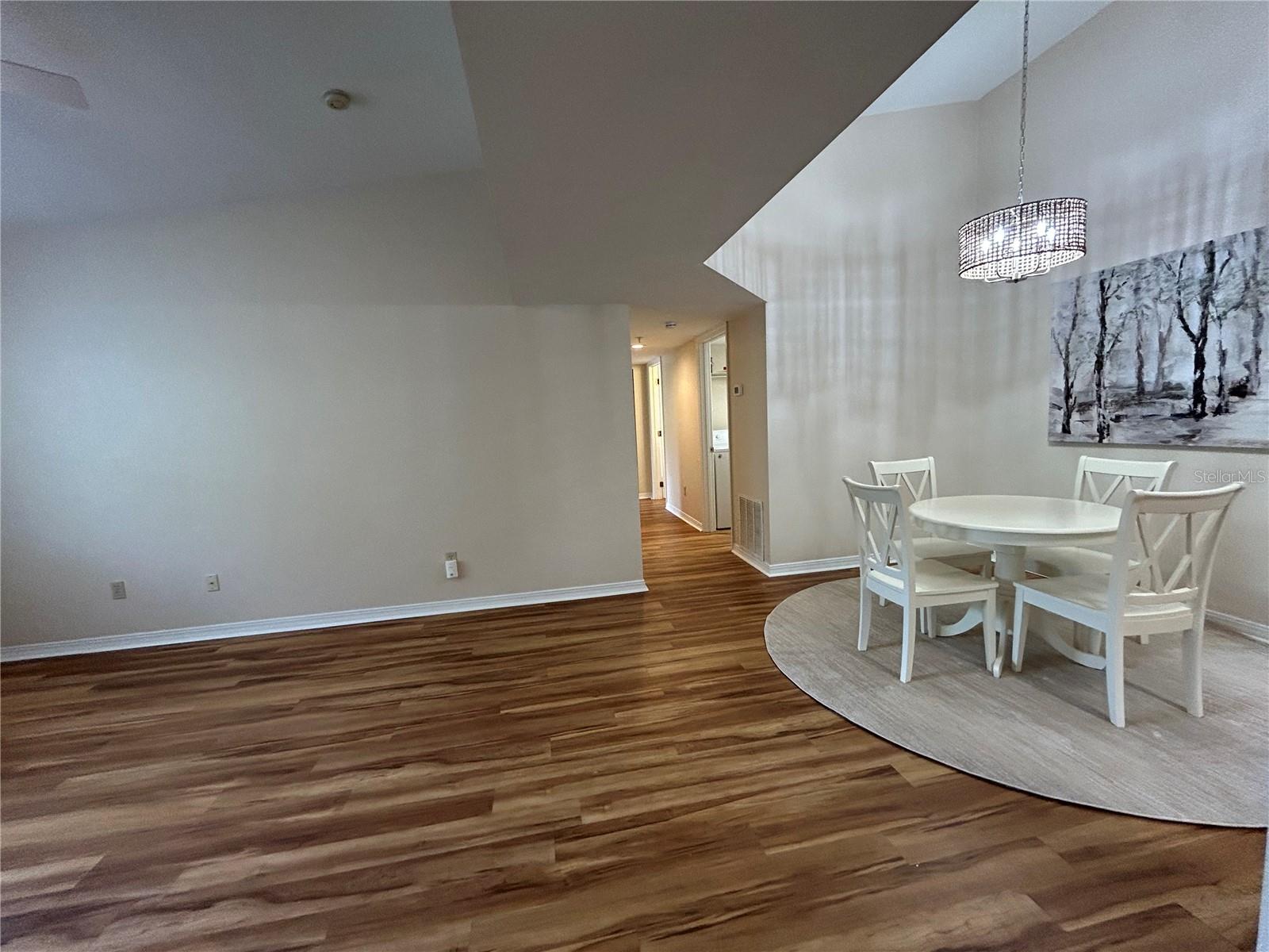 Image 9 of 28 For 2360 Archer Road 1012