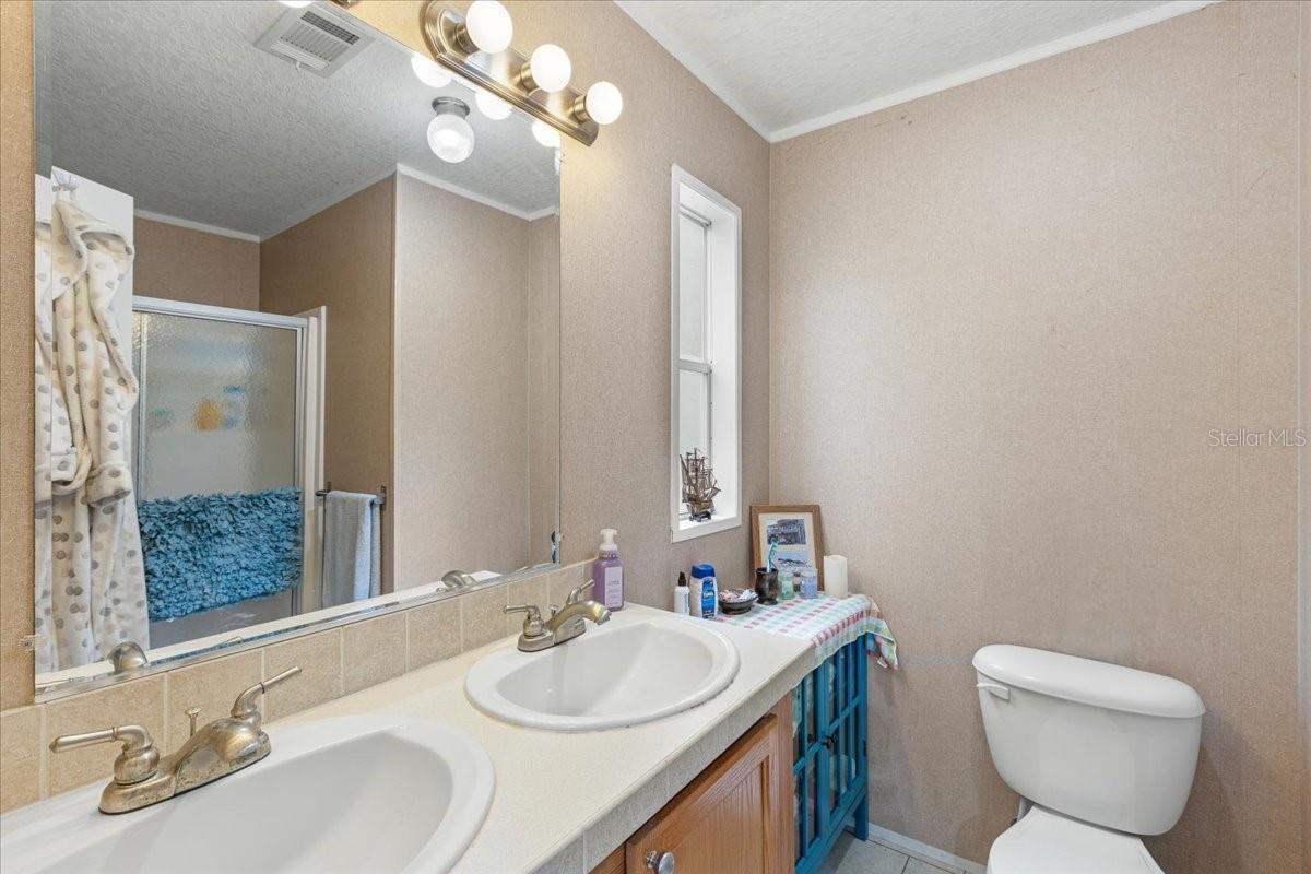 Image 15 of 40 For 4356 152nd Court