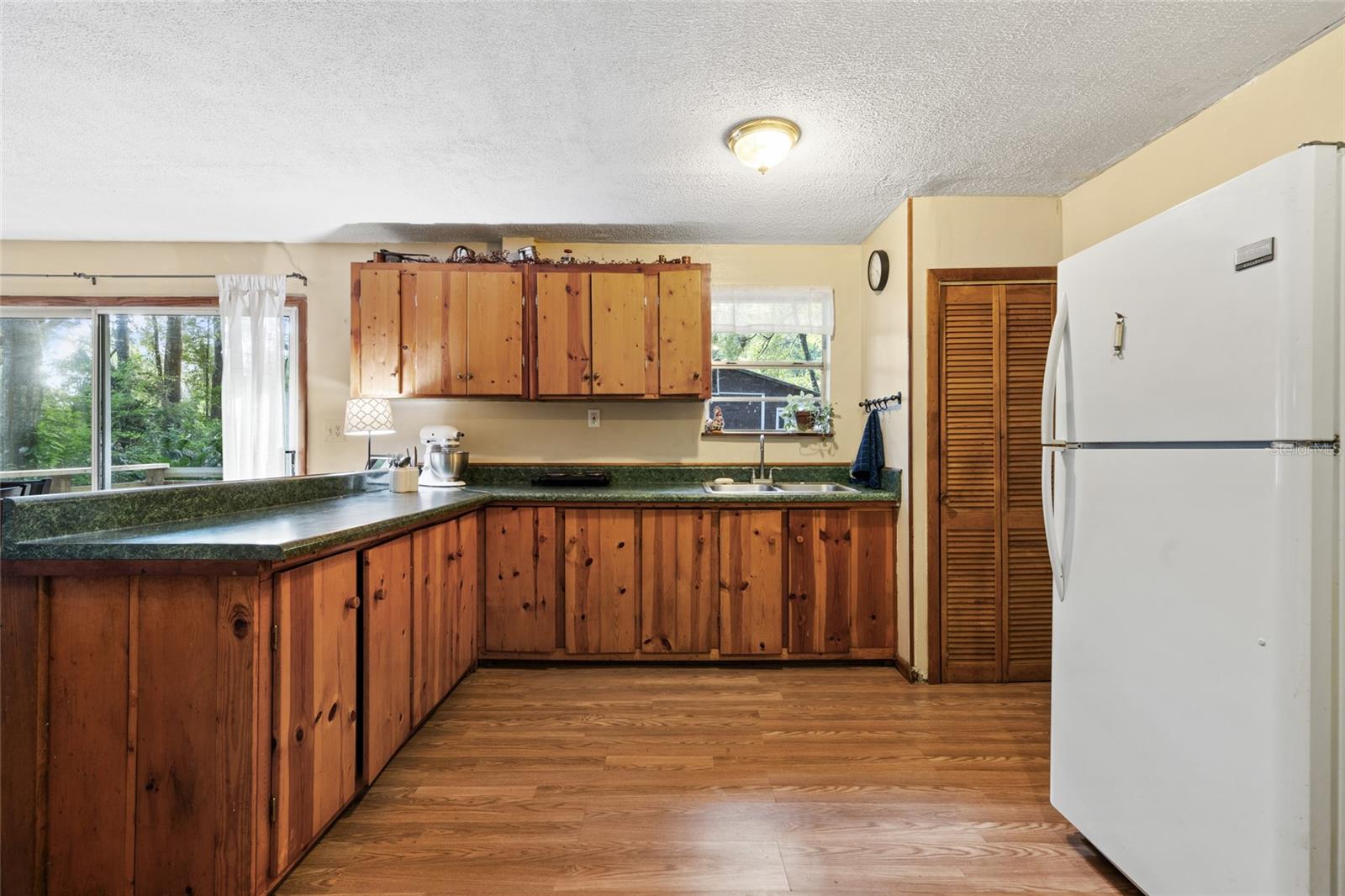 Image 10 of 38 For 27904 114 Place