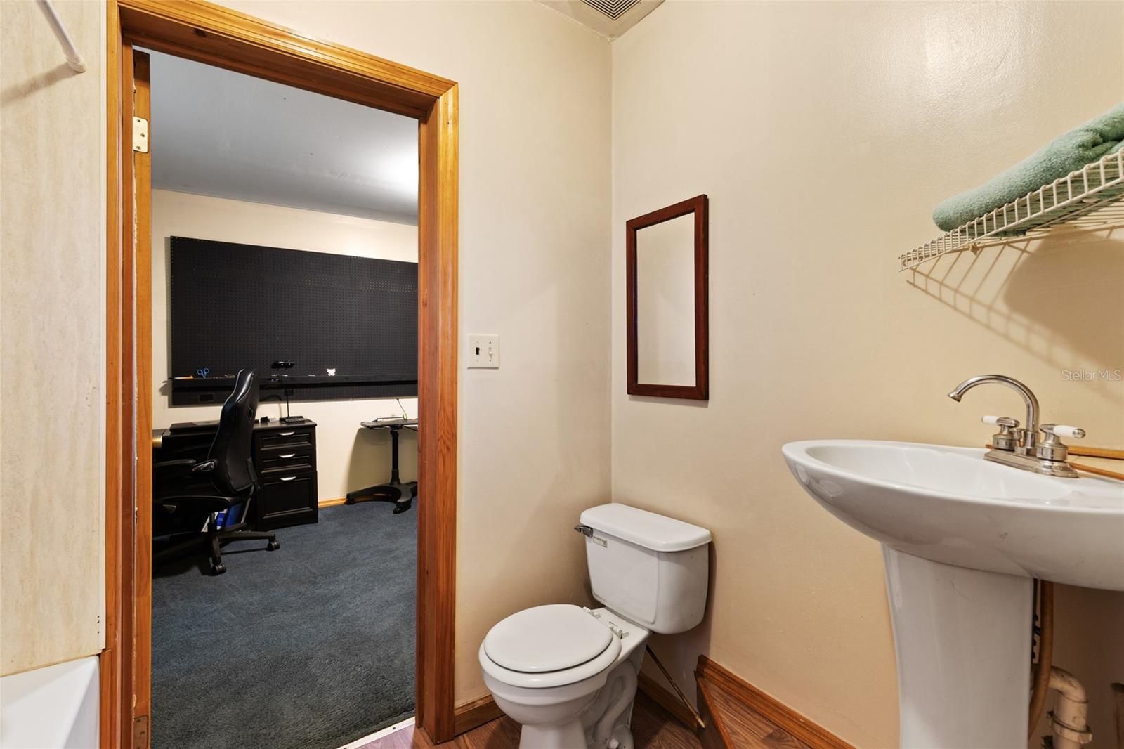 Image 22 of 38 For 27904 114 Place