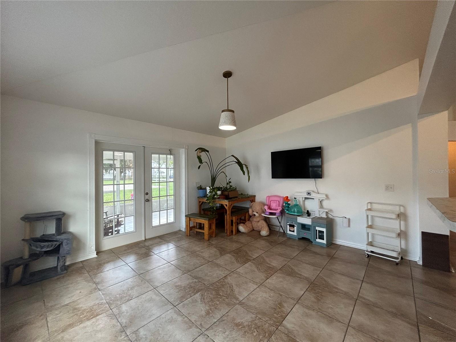 Image 6 of 25 For 24383 8th Place