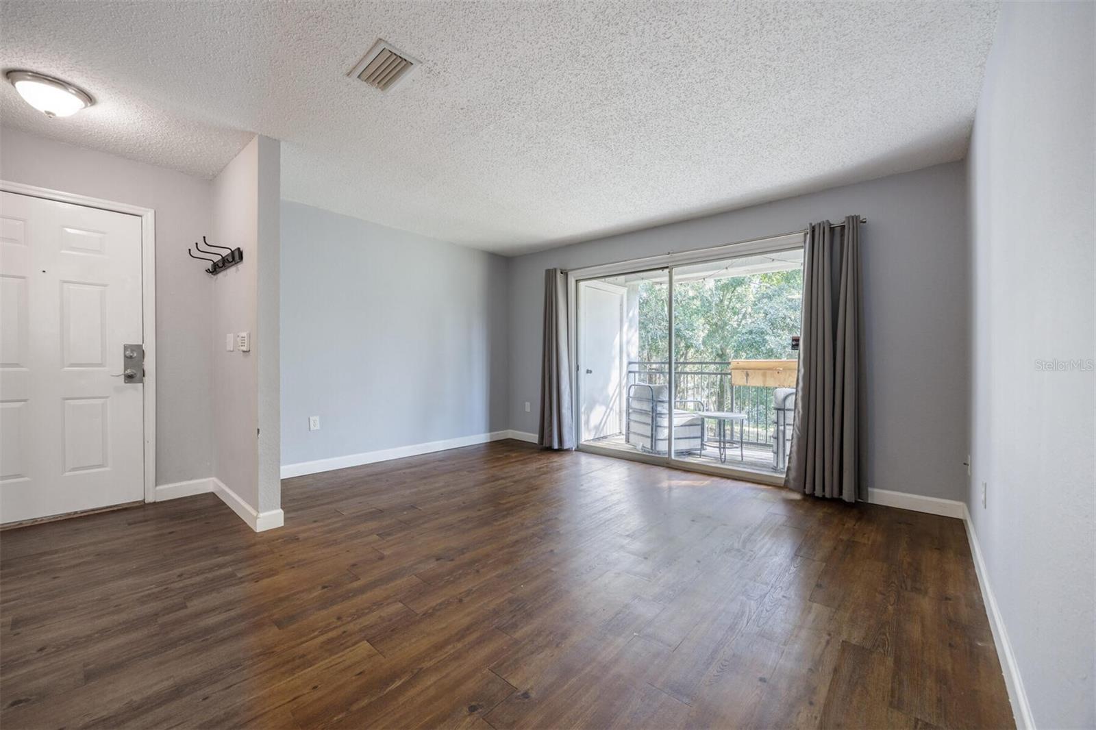 Image 15 of 37 For 3705 27th Street 1128