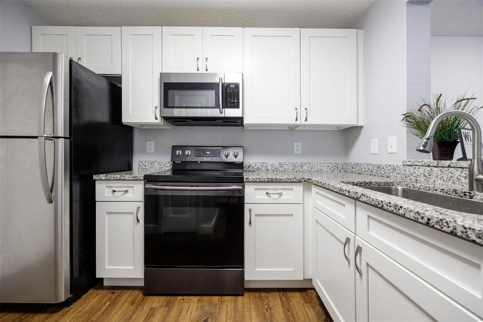 Image 18 of 37 For 3705 27th Street 1128