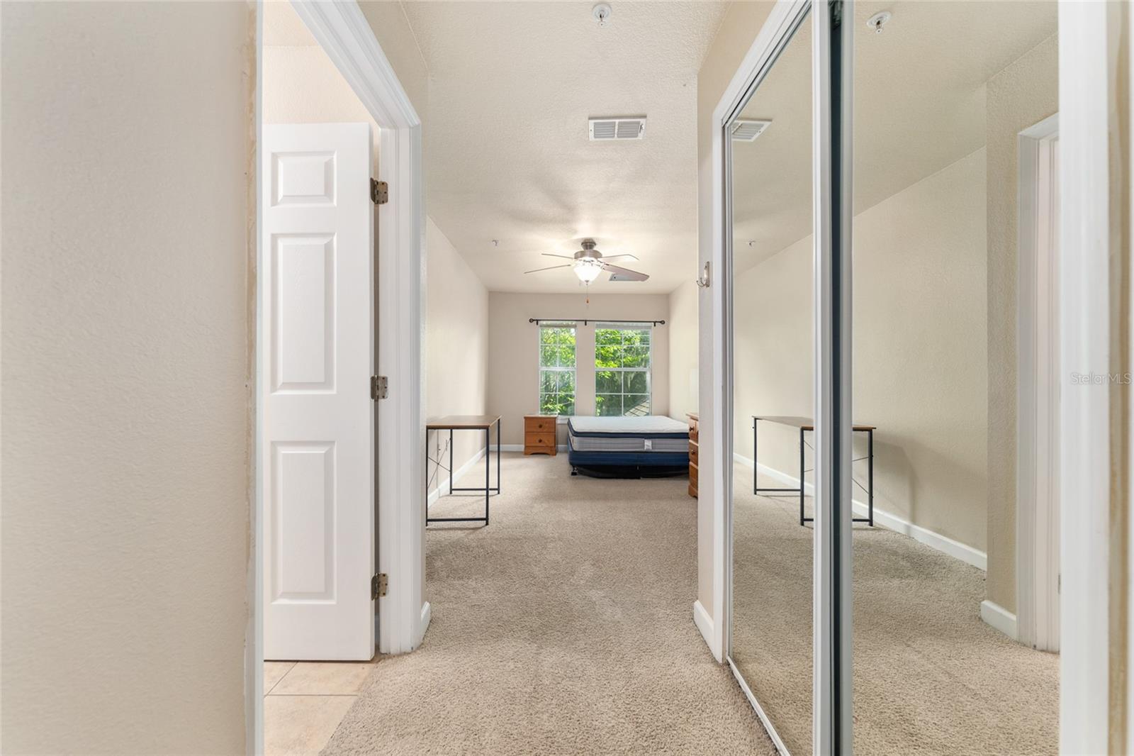 Image 33 of 44 For 921 Depot Avenue 212
