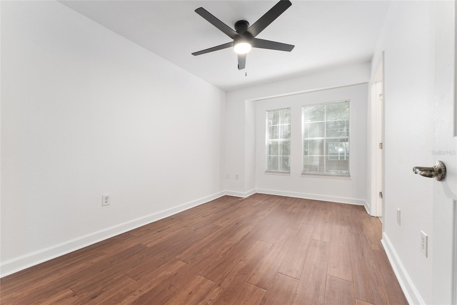 Image 16 of 30 For 835 9th Street 104