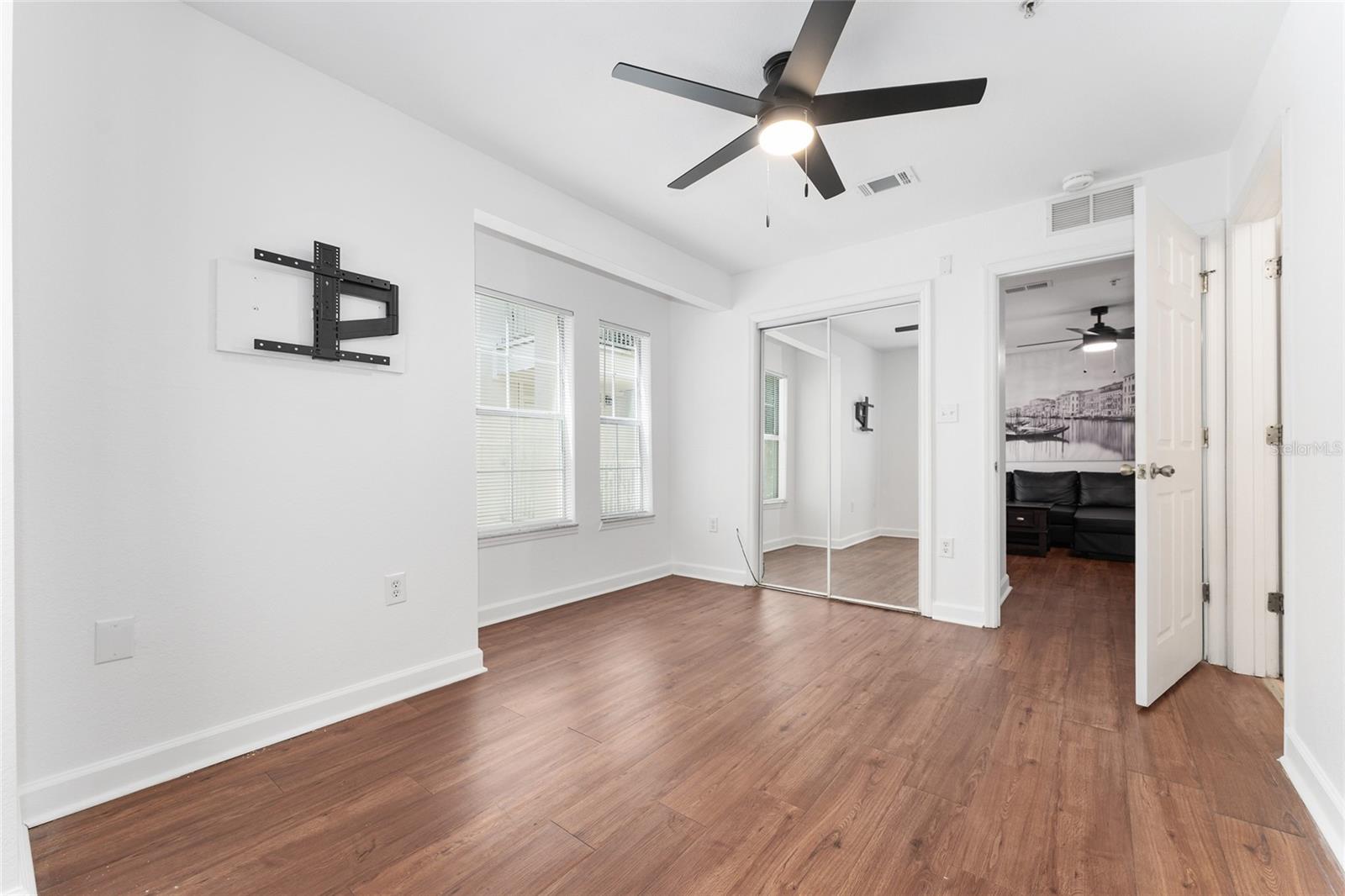 Image 9 of 30 For 835 9th Street 104