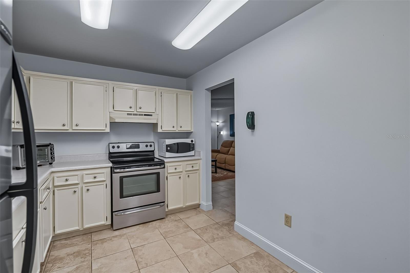Image 13 of 41 For 2746 14 Drive 2746