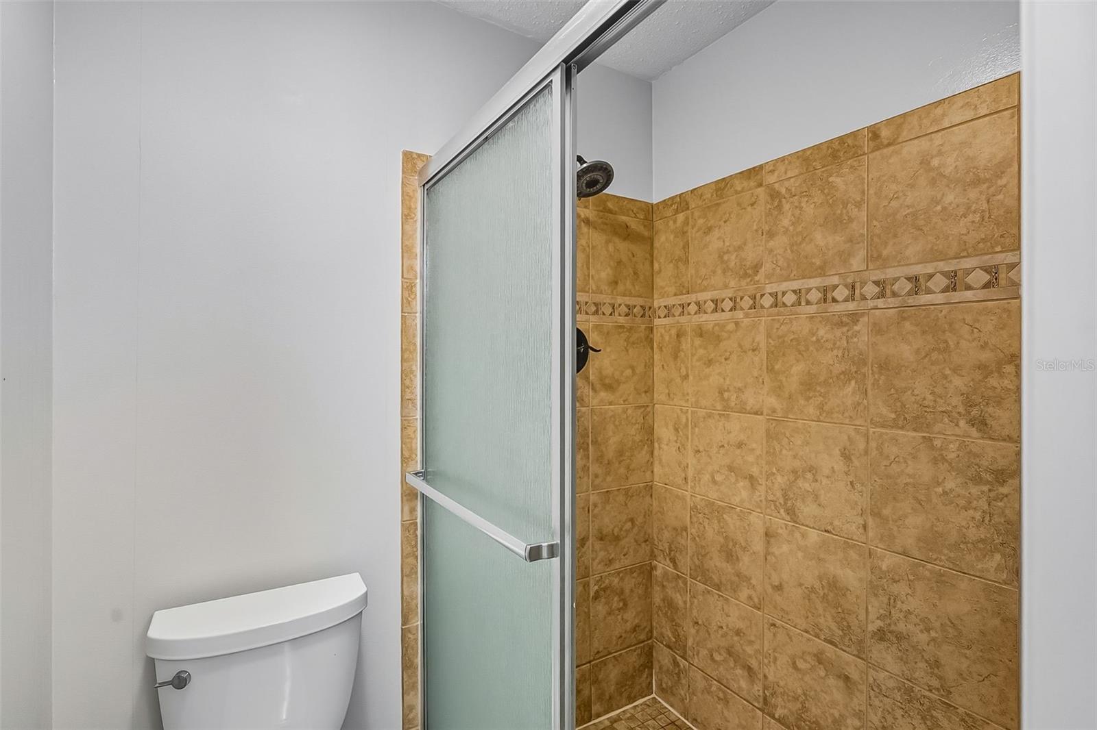 Image 23 of 41 For 2746 14 Drive 2746