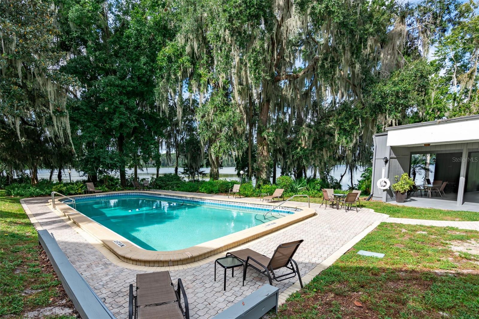Image 32 of 41 For 2746 14 Drive 2746