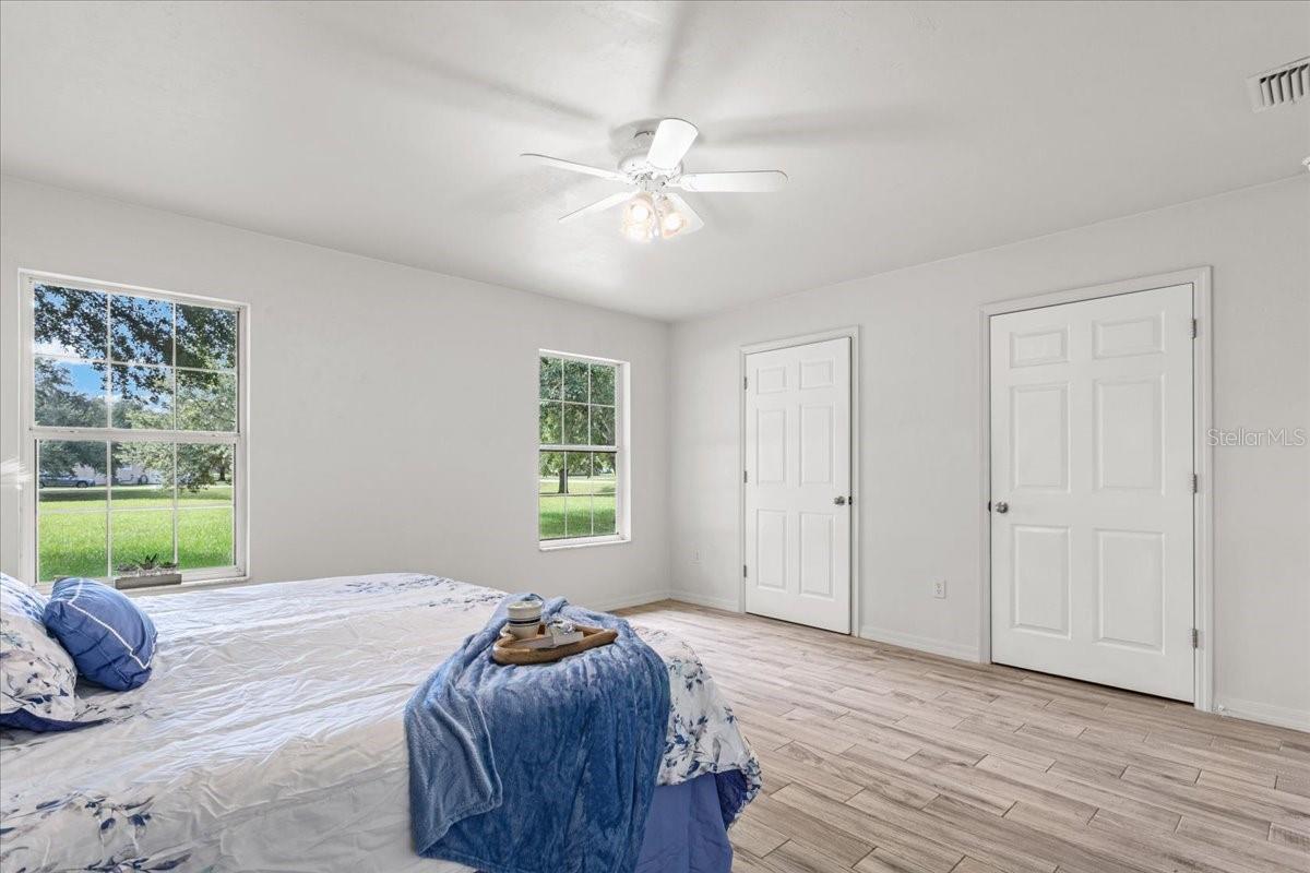 Image 11 of 17 For 25647 204th Avenue