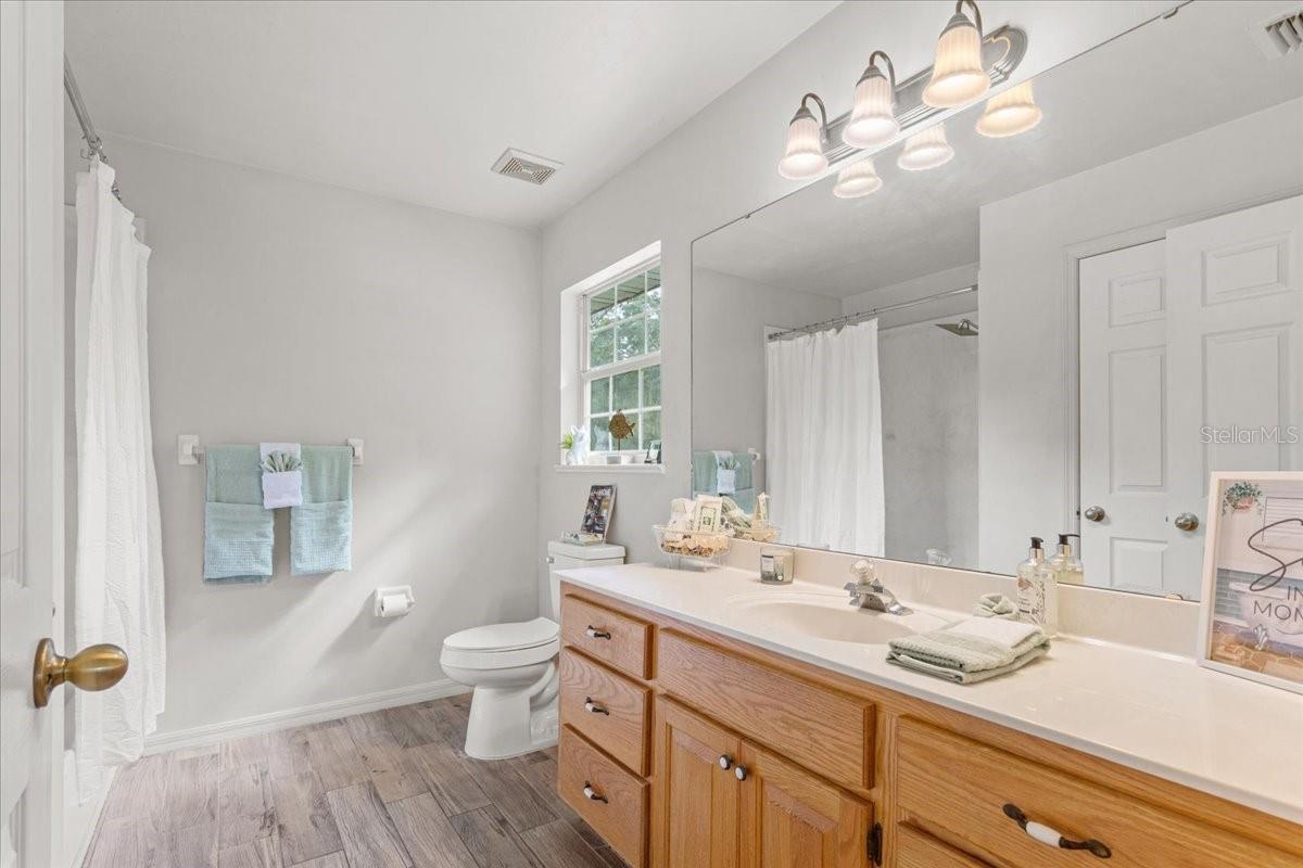 Image 12 of 17 For 25647 204th Avenue