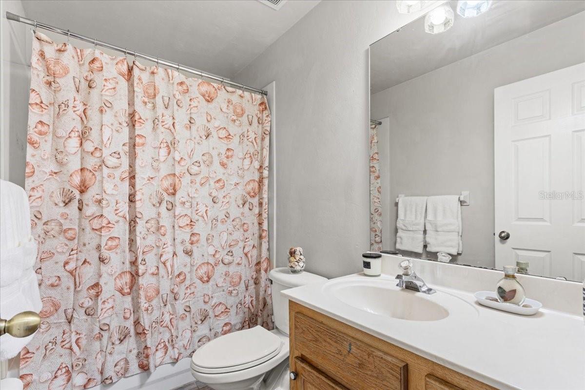 Image 16 of 17 For 25647 204th Avenue
