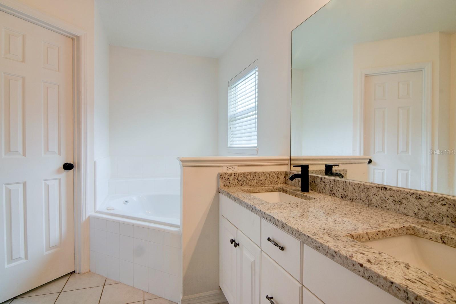 Image 17 of 30 For 6930 86th Terrace