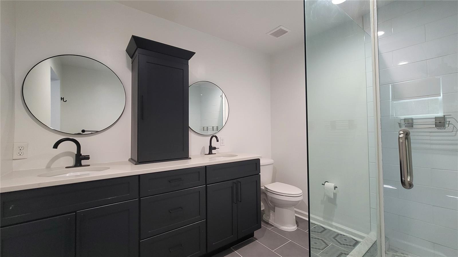 Image 12 of 30 For 620 35th Street
