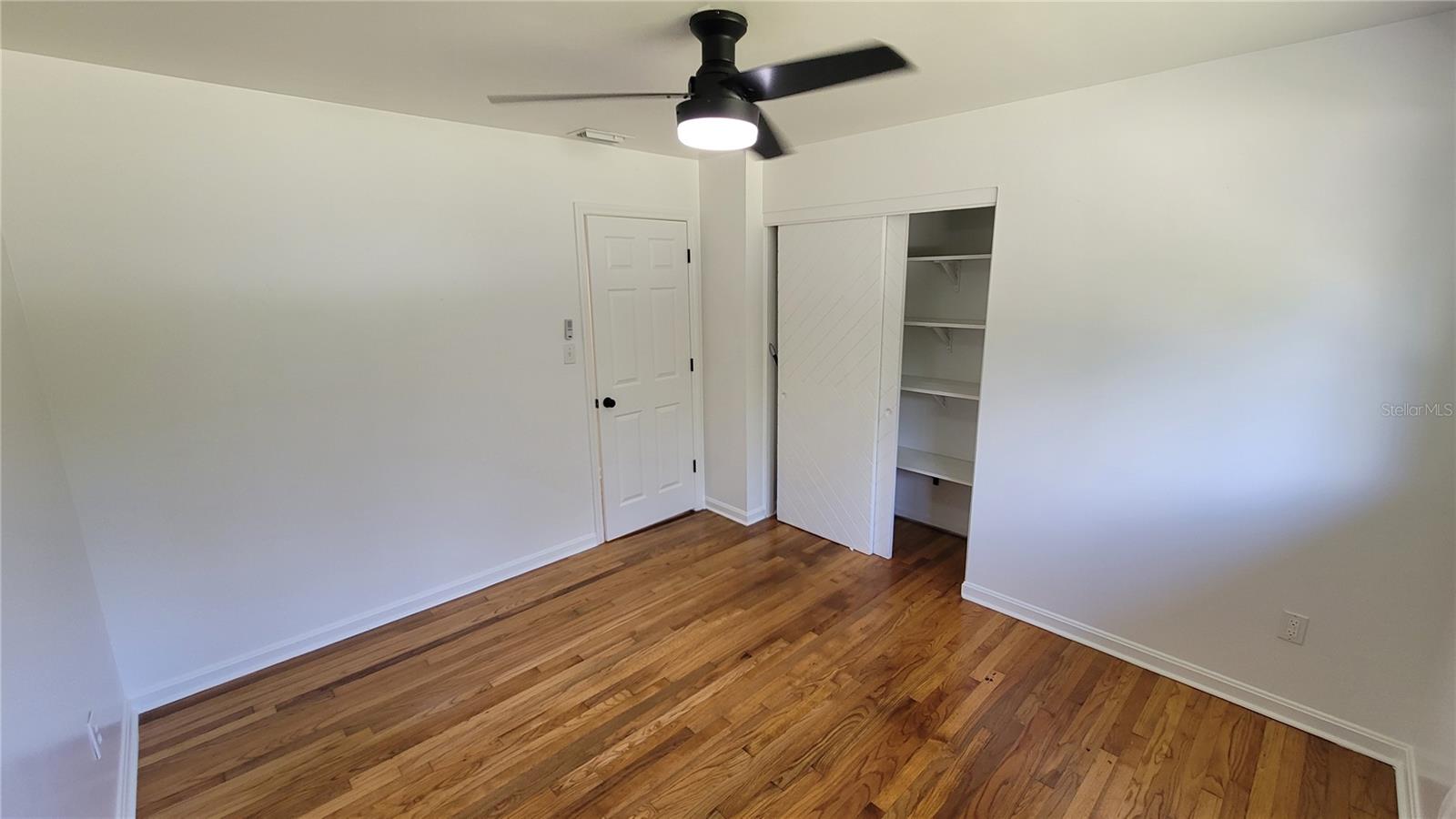Image 16 of 30 For 620 35th Street