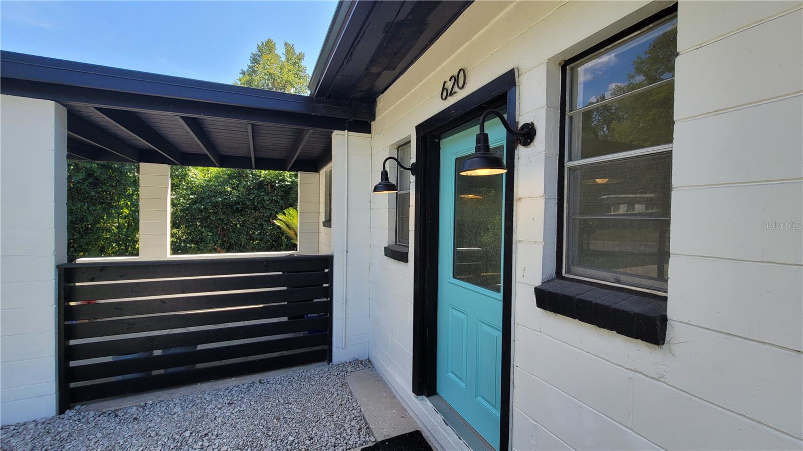 Image 3 of 30 For 620 35th Street