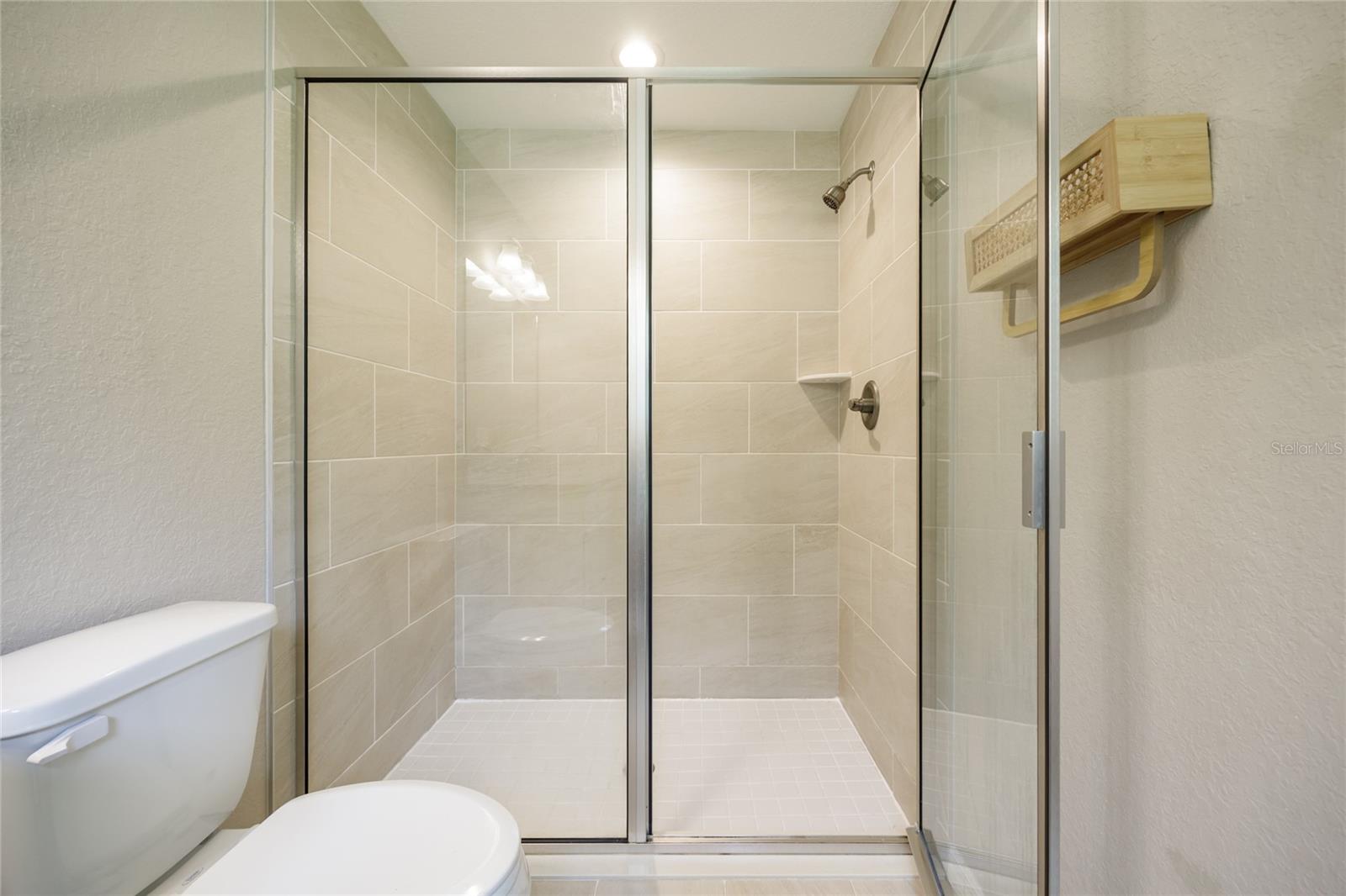 Image 10 of 18 For 7488 204th Ave Avenue