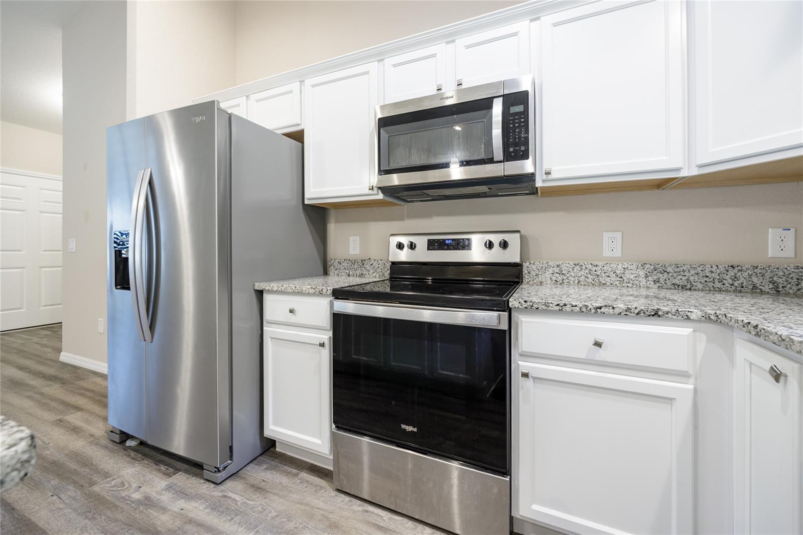 Image 4 of 18 For 7488 204th Ave Avenue