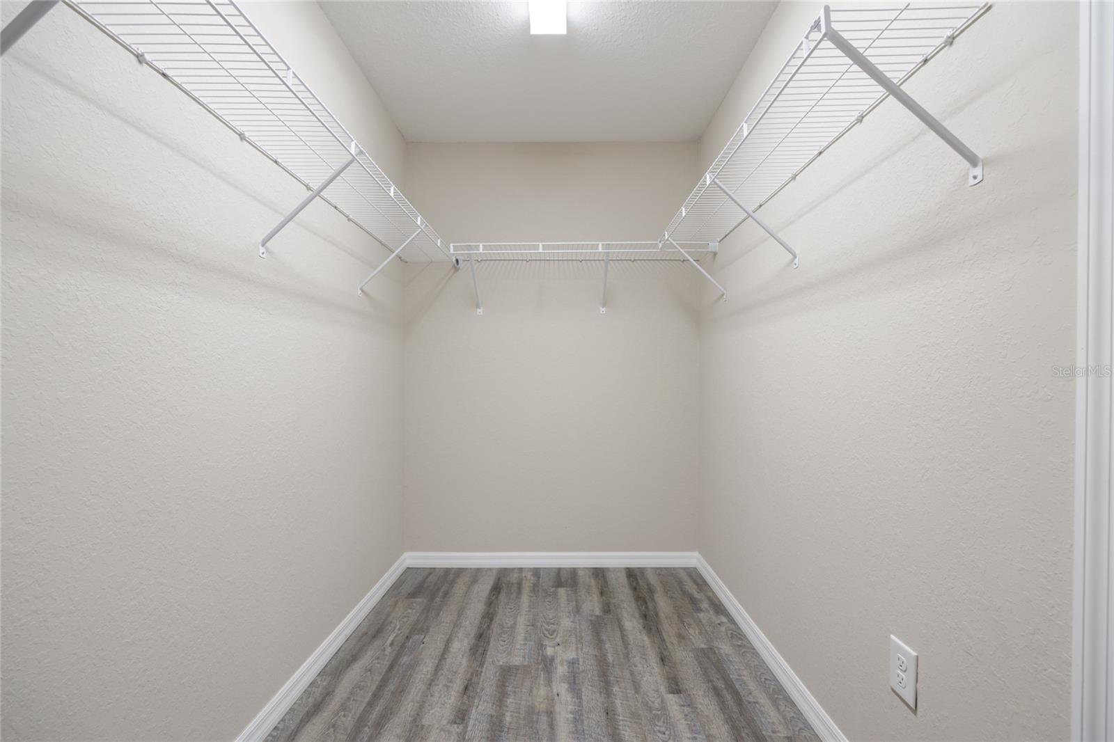 Image 7 of 18 For 7488 204th Ave Avenue