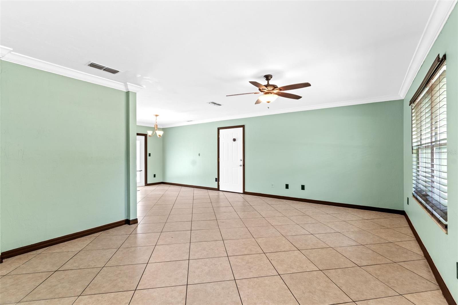 Image 11 of 27 For 6314 33rd Street