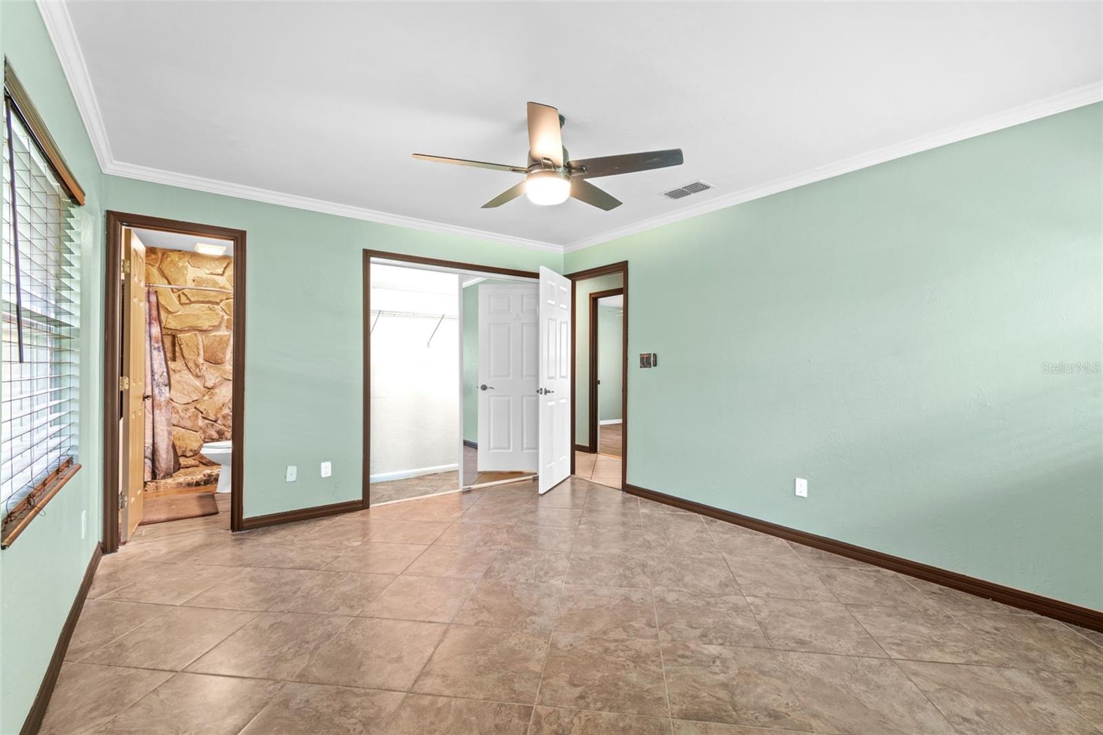 Image 23 of 27 For 6314 33rd Street