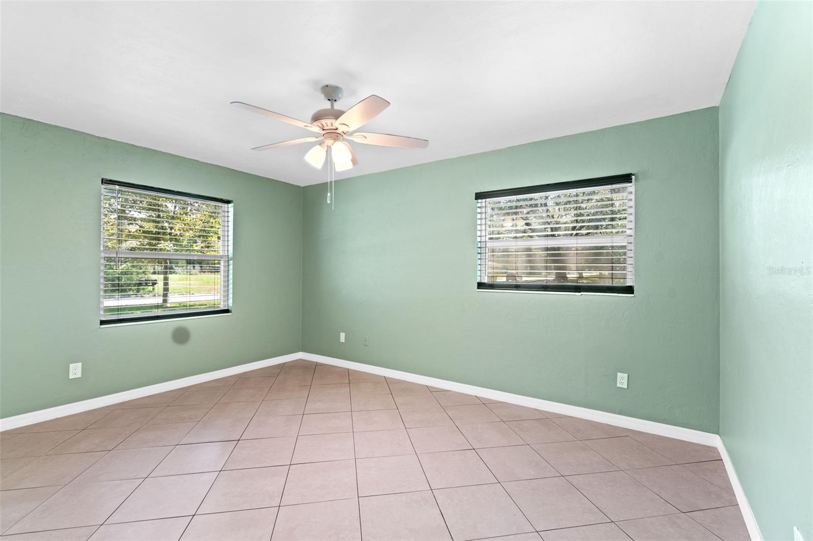 Image 24 of 27 For 6314 33rd Street