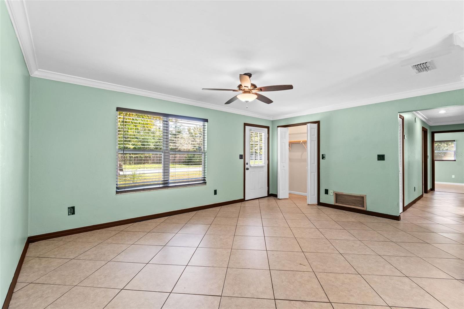 Image 6 of 27 For 6314 33rd Street