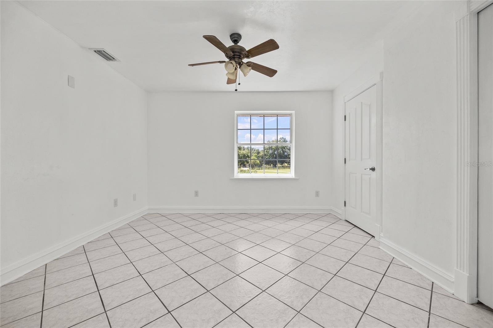 Image 20 of 32 For 24414 94th Avenue