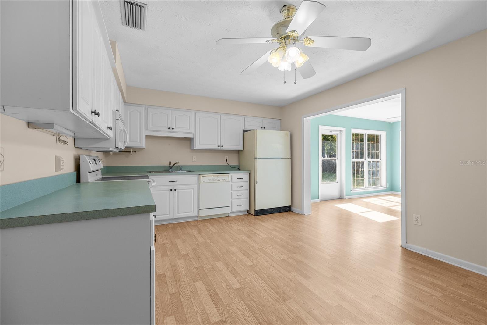 Image 10 of 33 For 23965 176th Avenue