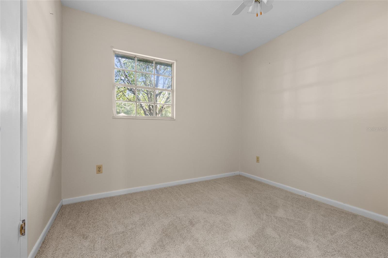 Image 16 of 33 For 23965 176th Avenue