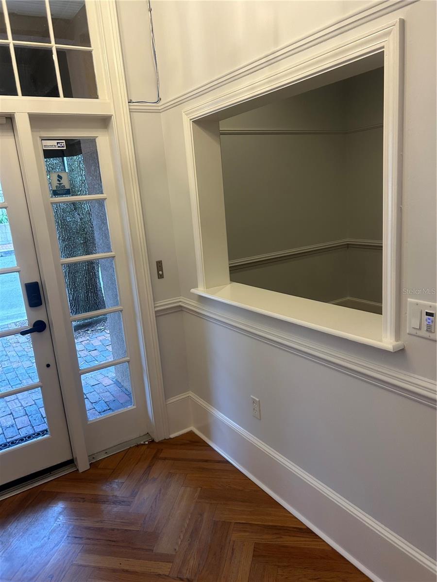 Image 2 of 9 For 5214 91st Terrace