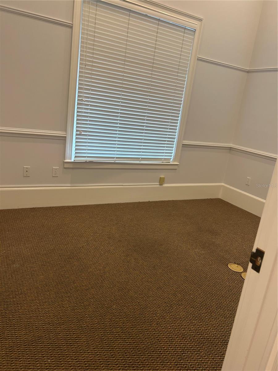 Image 5 of 9 For 5214 91st Terrace