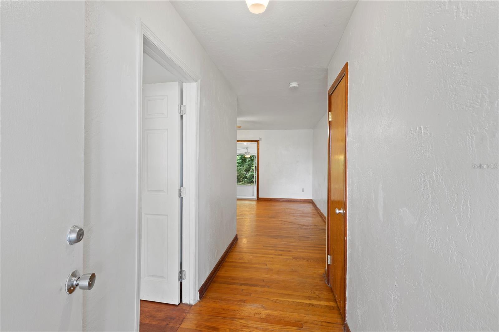 Image 2 of 15 For 2103 36th Terrace