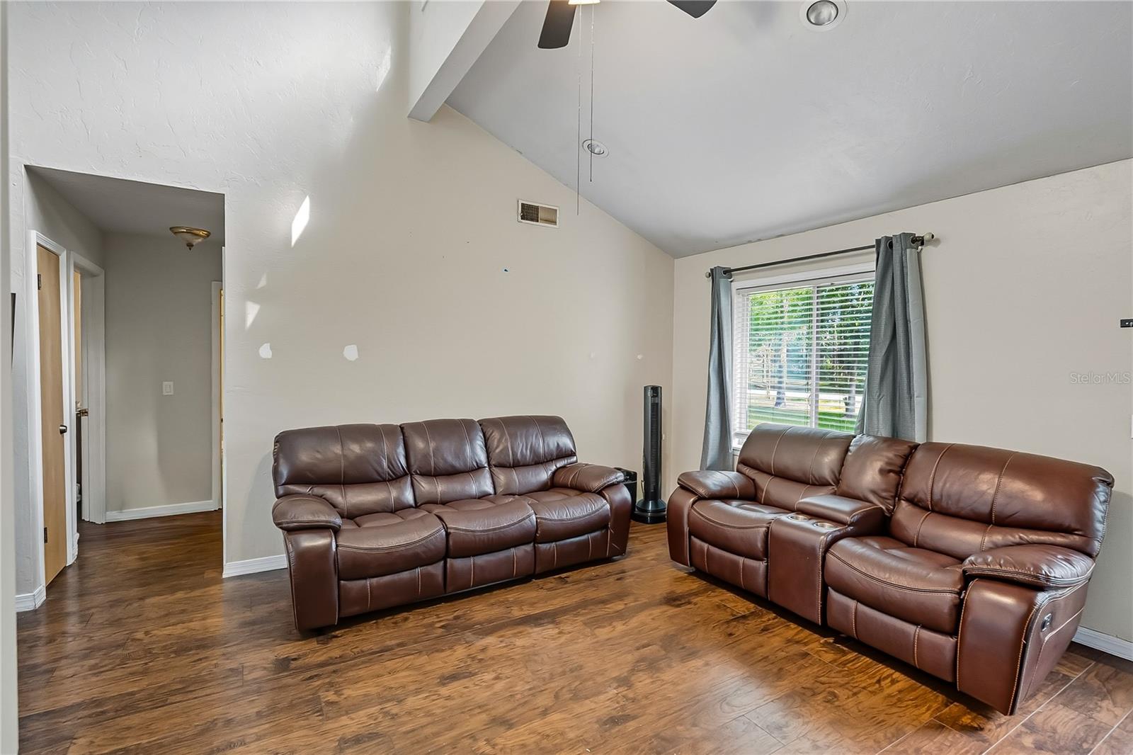 Image 3 of 32 For 7801 99th Lane