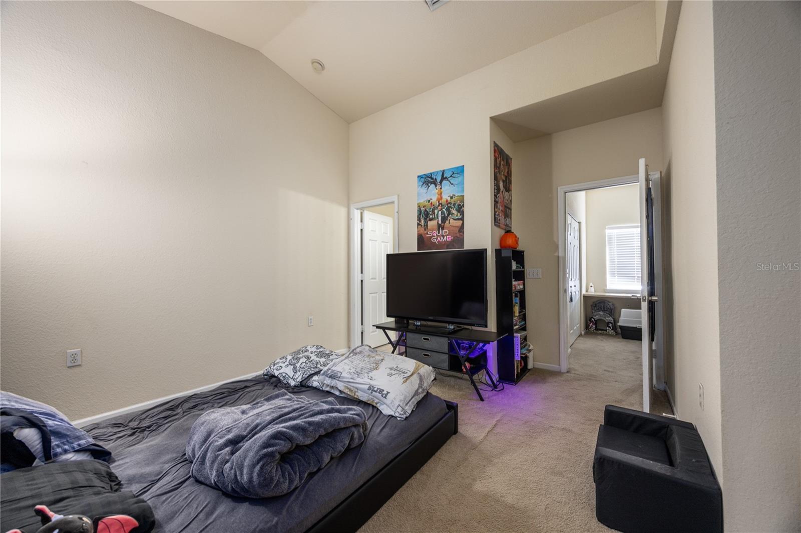 Image 21 of 34 For 4872 42nd Drive 105