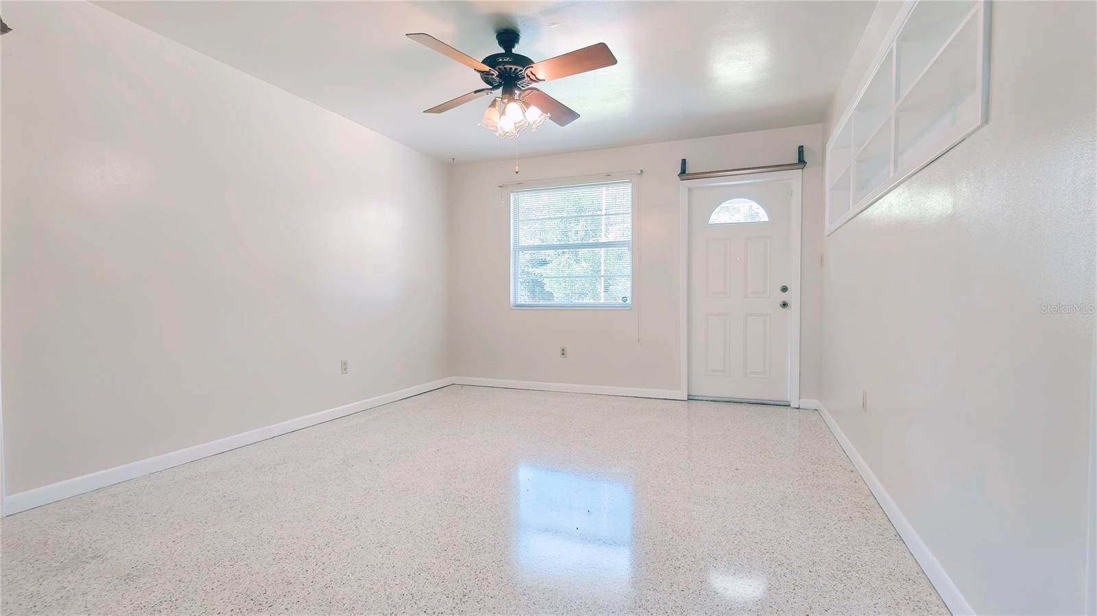 Image 7 of 29 For 107 Evans Court