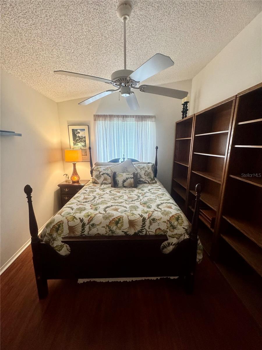 Image 11 of 15 For 16979 81st Charlesfort Avenue