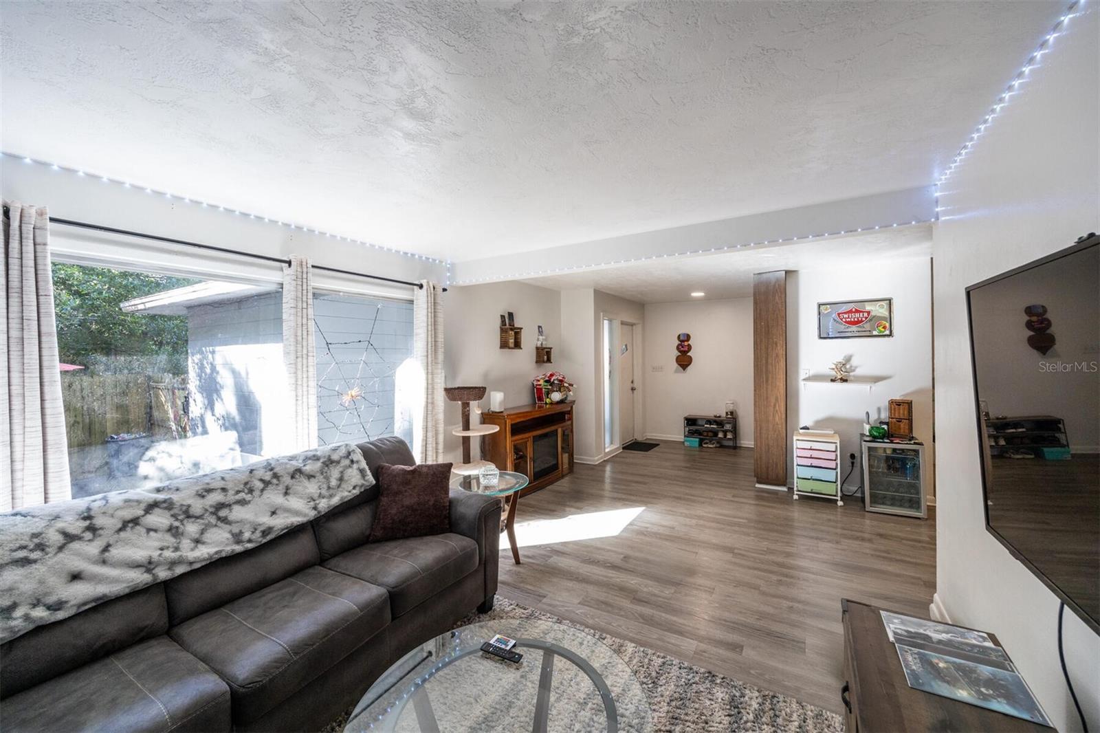 Image 11 of 40 For 749 34th Street