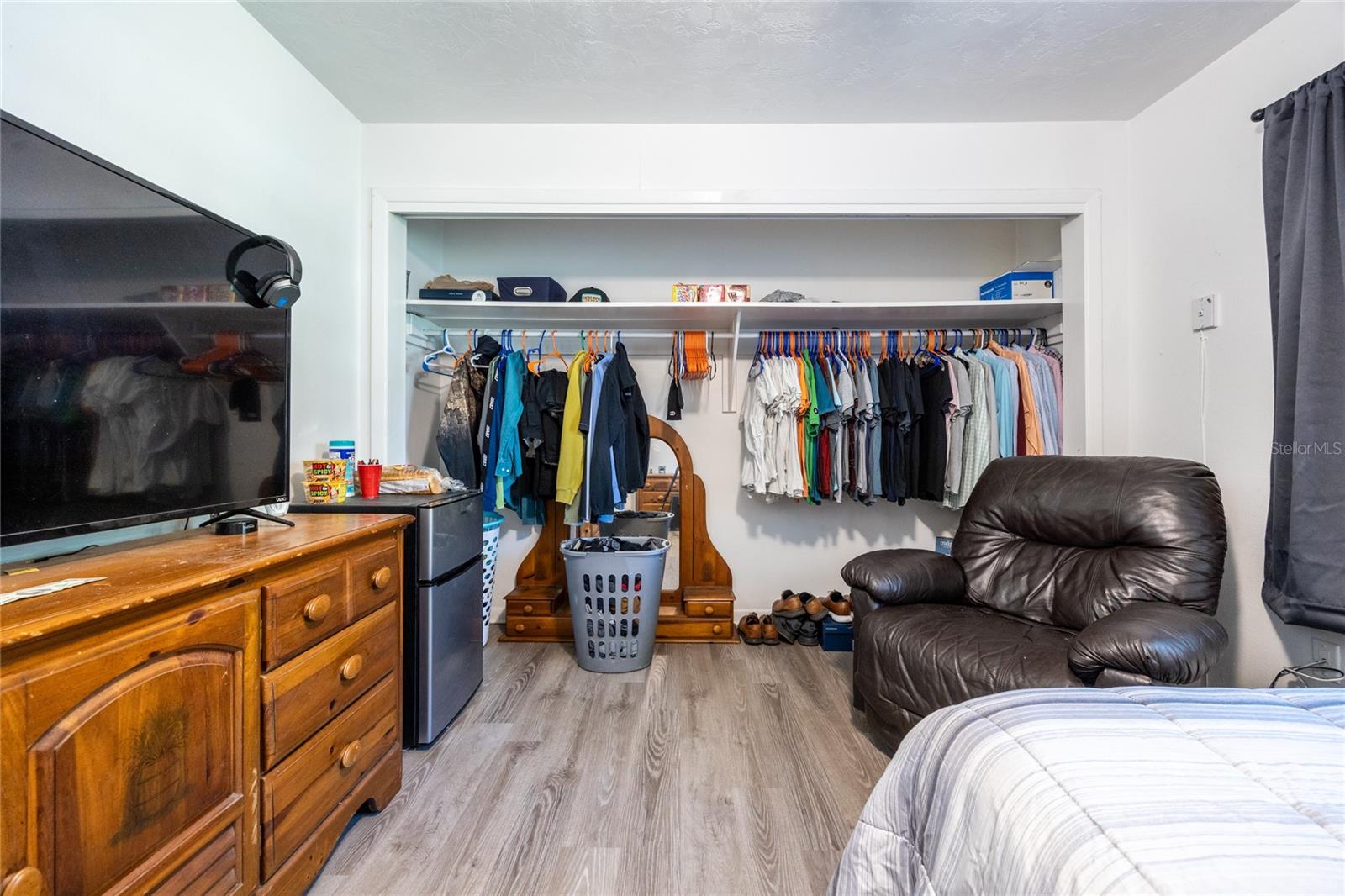 Image 26 of 40 For 749 34th Street